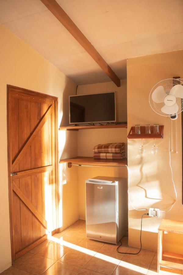 Slow Travel Lodge Upala Eksteriør billede
